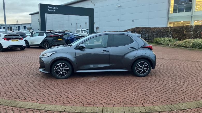 Toyota Yaris 1.5 Hybrid Design 5dr CVT Hybrid Hatchback